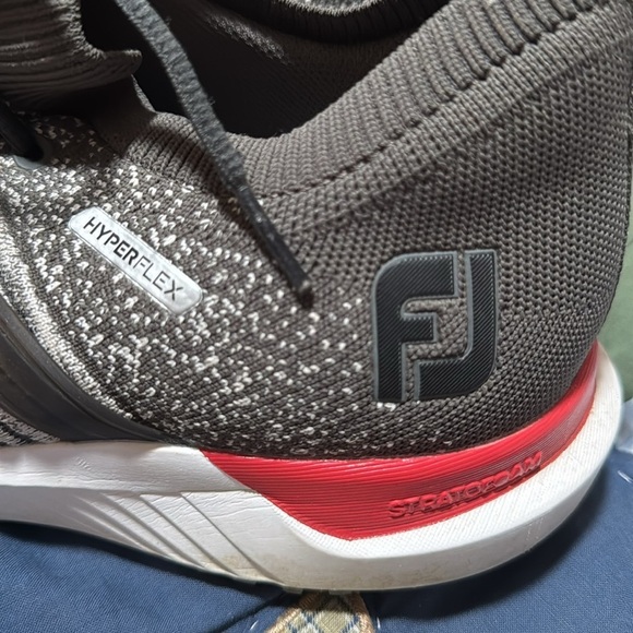 Footjoy Mens Size 11.5 Hyperflex Golf Grey‎ Red Black Knit Golf cleats main image 5